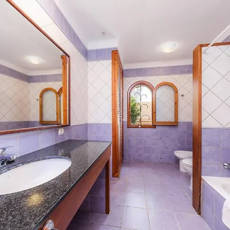 Villa-Rowley-Vacanza Con Attivita Per Tutte Le Eta Apartment *